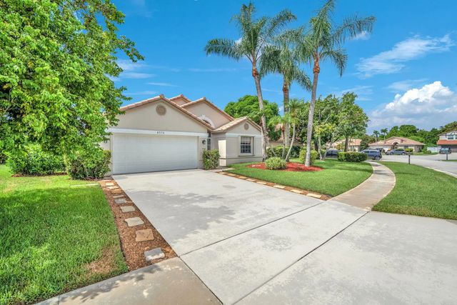 2 of 67 - 8576 Windy Circle, Boynton Beach, FL
