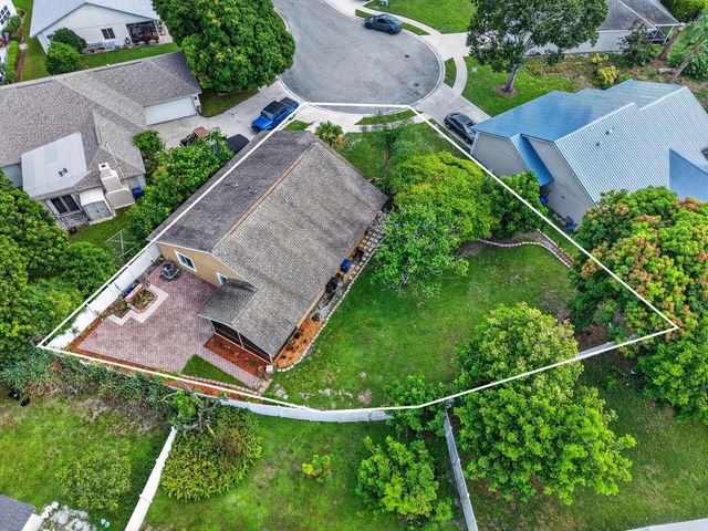 2 of 41 - 166 Raintree, Jupiter, FL