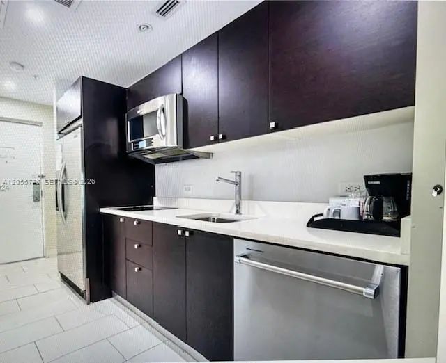 4 of 5 - 5300 Nw 87th Avenue #1004, Doral, FL