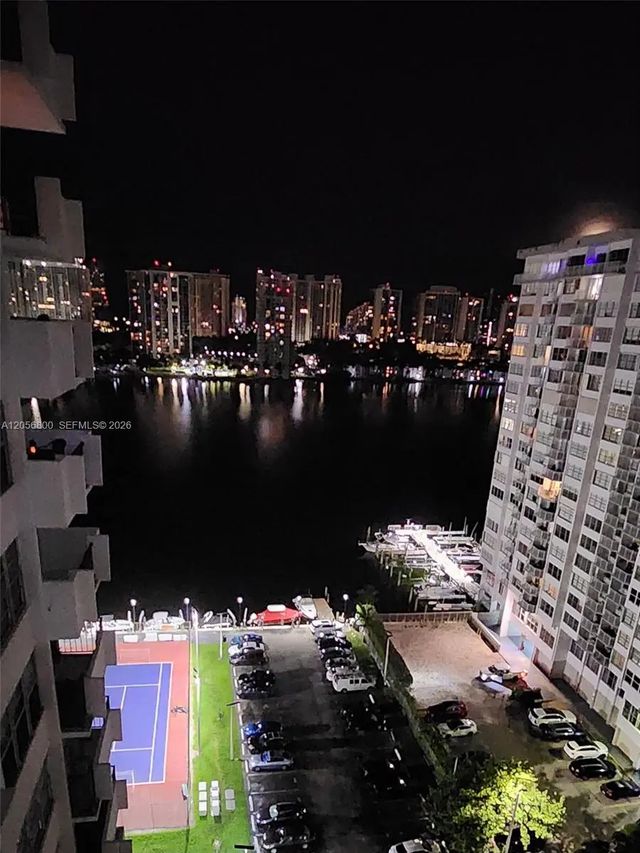 2 of 23 - 2750 Ne 183rd Street #1701, Aventura, FL