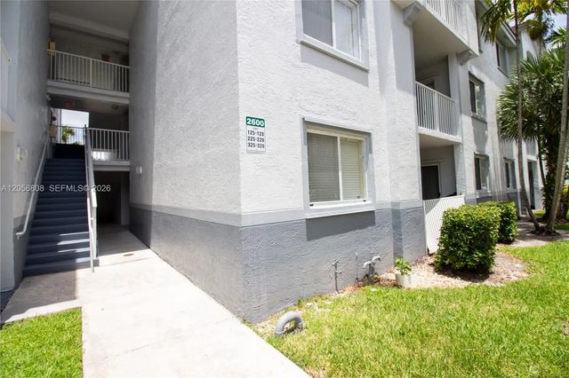 2 of 18 - 2600 S University Drive #228, Davie, FL