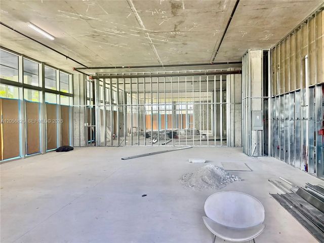 4 of 9 - 2820 Ne 214th Street #5, Aventura, FL