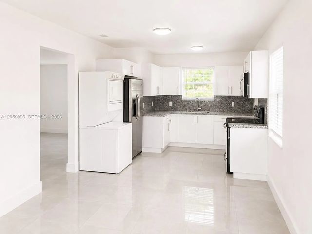 3 of 12 - 1114 Nw 59th Street, Miami, FL