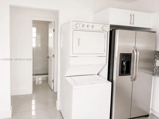 4 of 12 - 1114 Nw 59th Street, Miami, FL