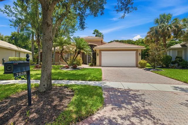 7639 Tarpon Cove Circle, Lake Worth