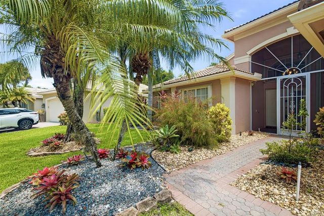 2 of 81 - 7639 Tarpon Cove Circle, Lake Worth, FL
