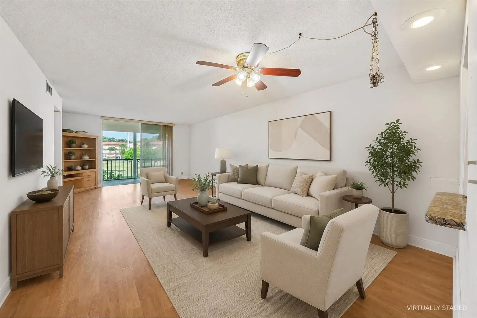8980 S Hollybrook Boulevard #204, Pembroke Pines