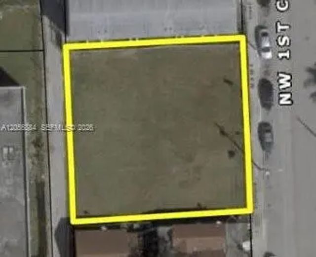 1646 Nw 1st Court, Miami