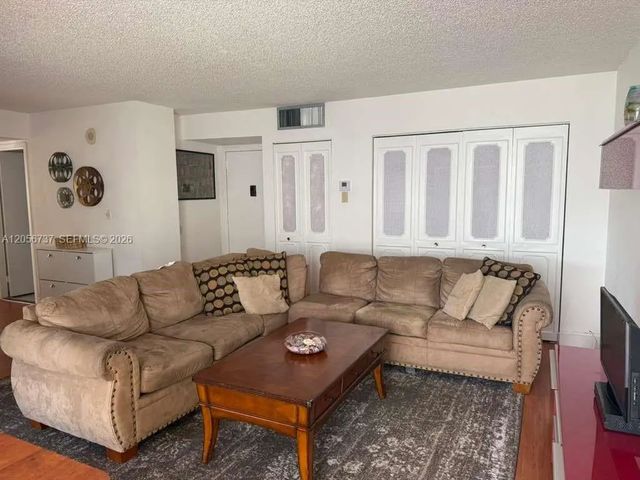 5 of 13 - 17011 N Bay Road #709, Sunny Isles Beach, FL