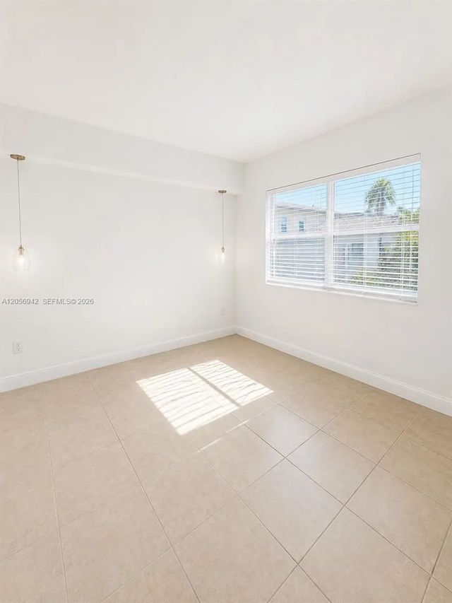 4 of 12 - 2249 Johnson Street, Hollywood, FL