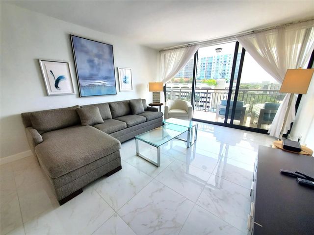 5 of 33 - 3031 N Ocean Boulevard #708, Fort Lauderdale, FL