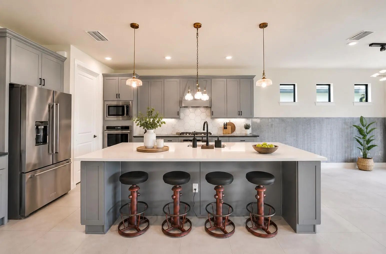 4519 Silverwood Lane N, Oakland Park