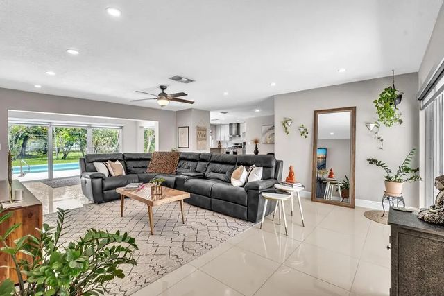 5 of 50 - 2070 Nw 78th Avenue, Sunrise, FL