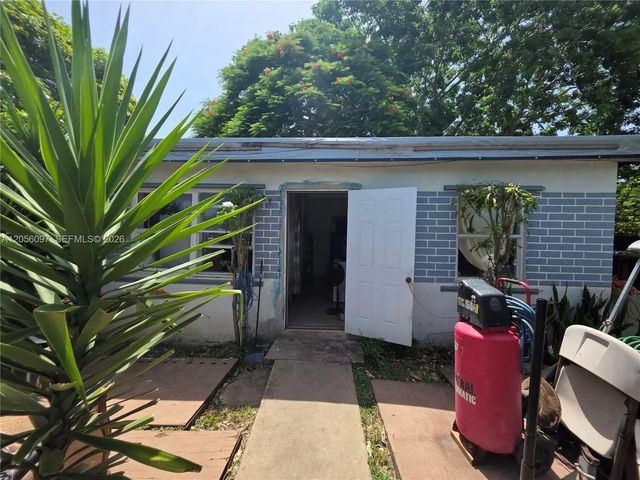 722 Sw 3rd Avenue, Homestead