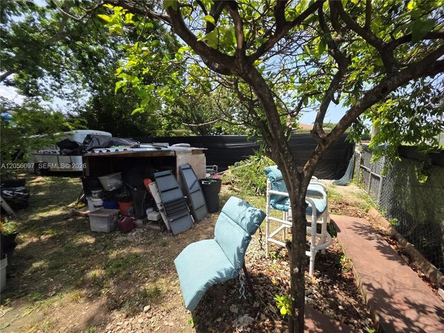4 of 14 - 722 Sw 3rd Avenue, Homestead, FL