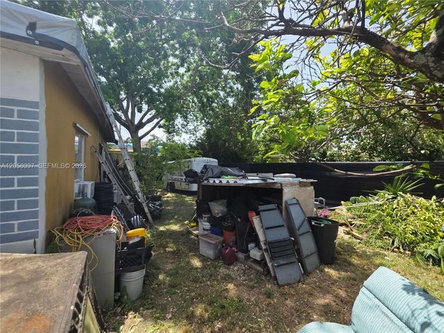 5 of 14 - 722 Sw 3rd Avenue, Homestead, FL