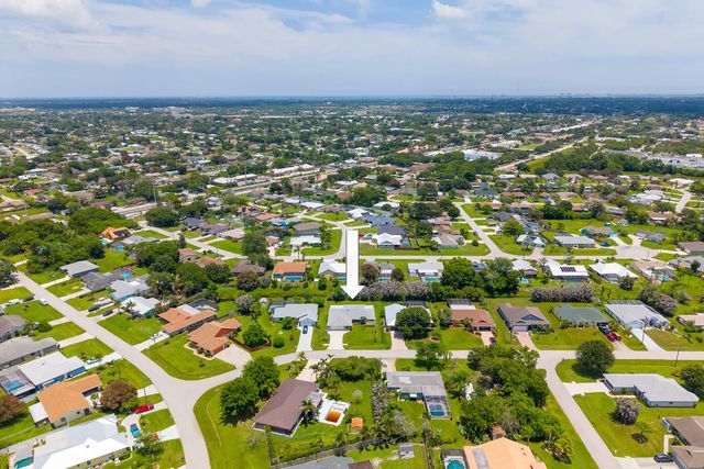 5 of 65 - 1423 Se Pitcher Road, Port St. Lucie, FL