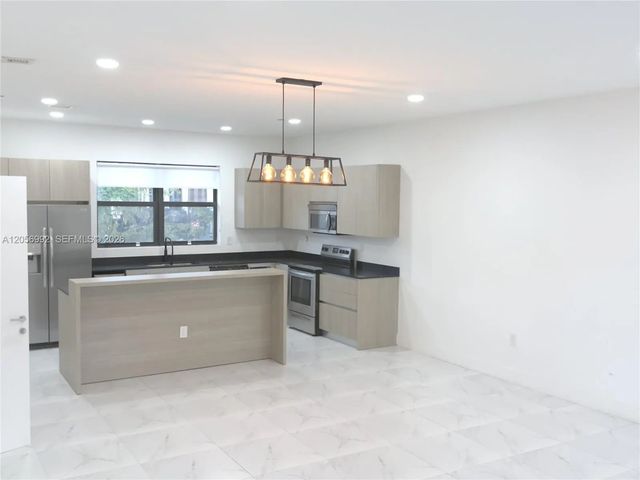 6167 Sw 36th Court, Miramar