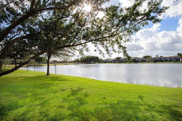 3 of 31 - 1000 Nw 106th Terrace #101, Pembroke Pines, FL