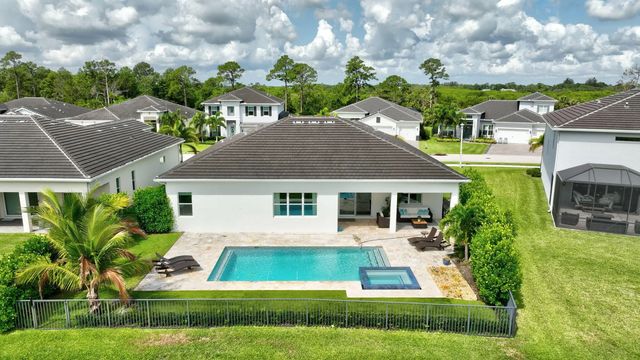 2 of 55 - 735 Sw Pennfield Terrace, Stuart, FL