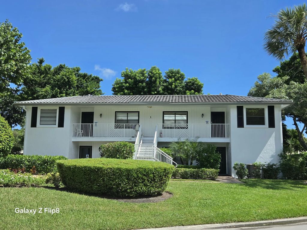 1 Westgate Lane #1b, Boynton Beach