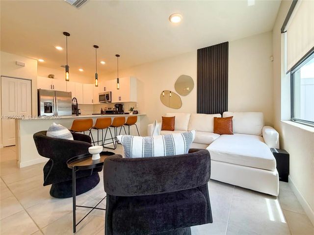 11432 W 32nd Lane, Hialeah