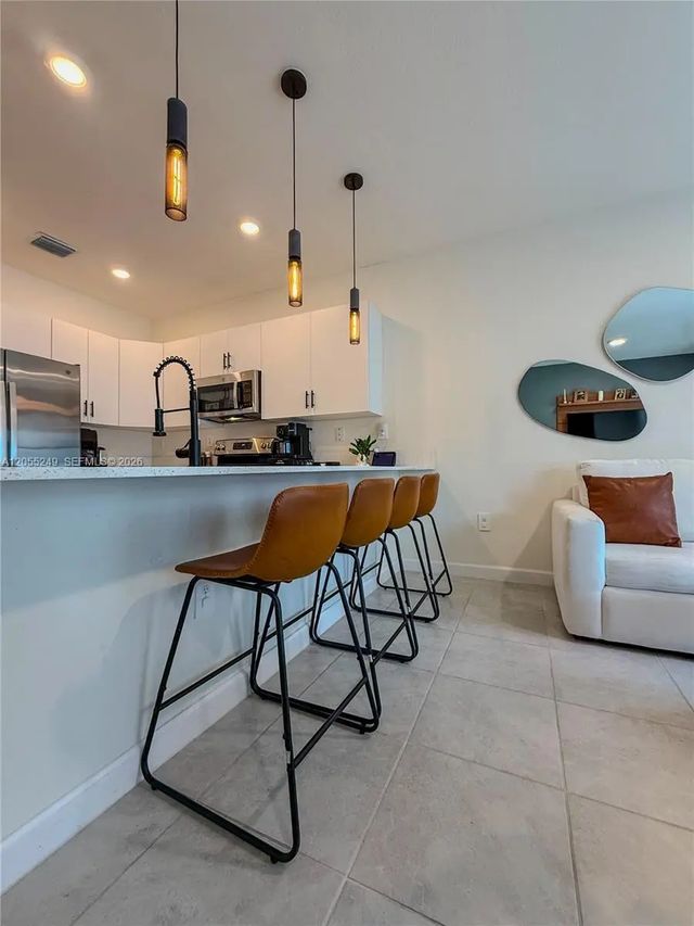 5 of 46 - 11432 W 32nd Lane, Hialeah, FL