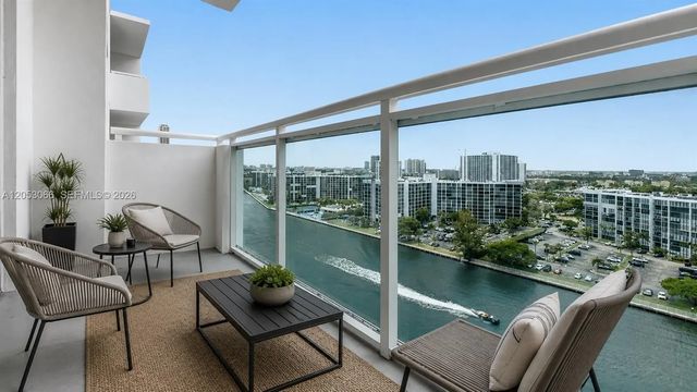 3000 S Ocean Drive #1516, Hollywood