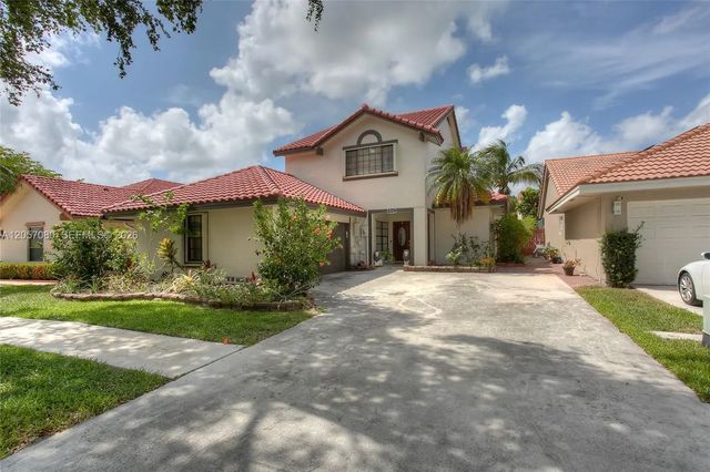 9521 Nw 18th Manor, Plantation