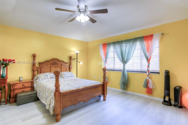 3 of 16 - 9521 Nw 18th Manor, Plantation, FL