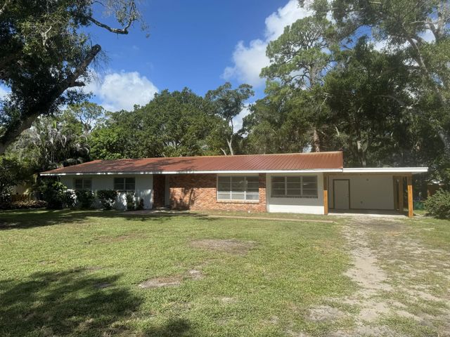 1749 26th Avenue, Vero Beach