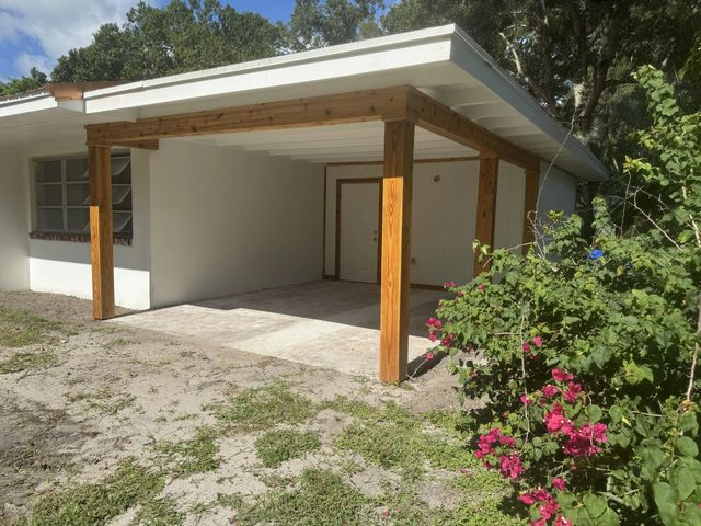 5 of 12 - 1749 26th Avenue, Vero Beach, FL