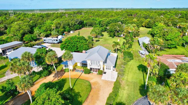 3 of 45 - 7501 S Indian River Drive, Fort Pierce, FL