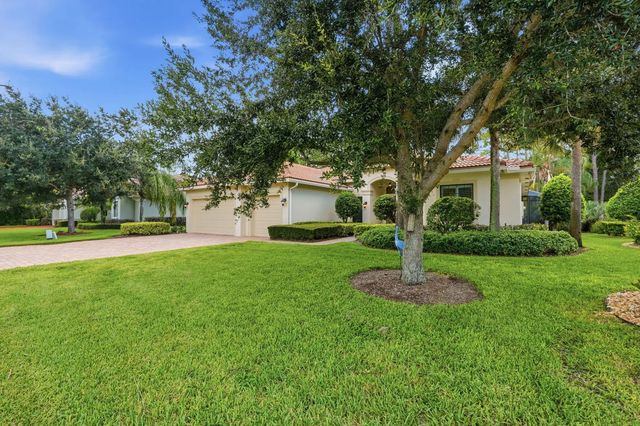 4 of 85 - 2553 Nw Crystal Lake Drive Nw, Jensen Beach, FL