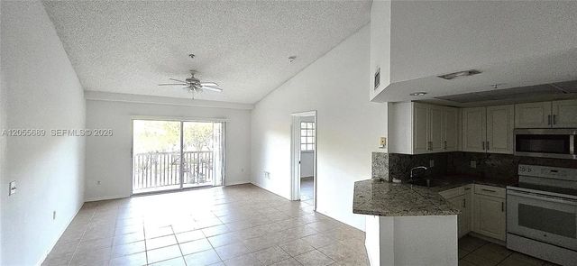 4 of 41 - 4149 N Haverhill Road #1619, West Palm Beach, FL