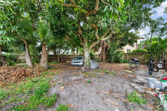 5 of 19 - 728 22nd Street, West Palm Beach, FL