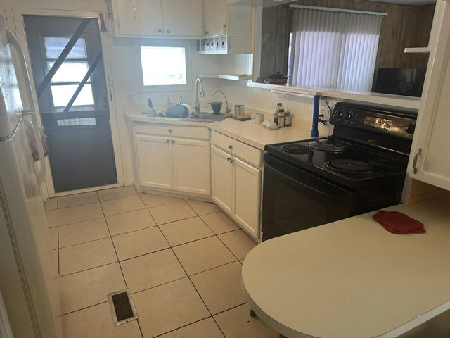2 Galicia Lane, Port St. Lucie