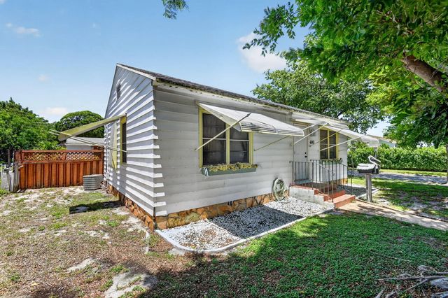 3 of 41 - 6901 Garden Avenue, West Palm Beach, FL