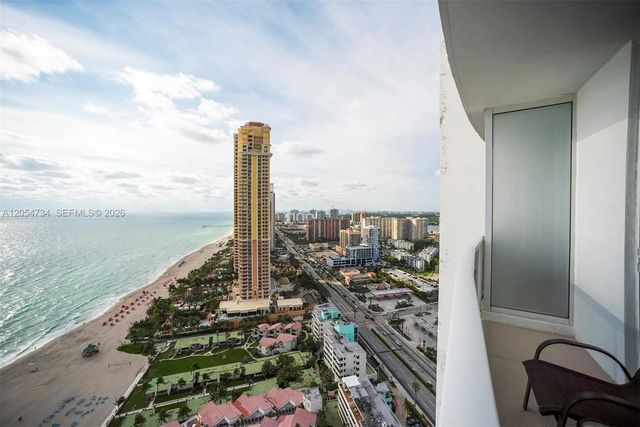 5 of 24 - 18001 Collins Avenue #2711, Sunny Isles Beach, FL