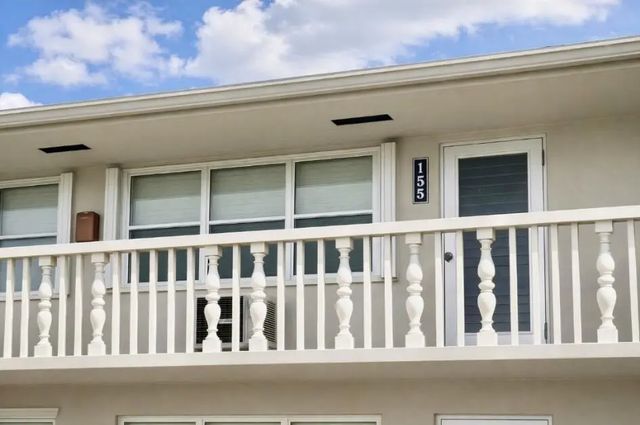 2 of 10 - 155 Sussex H, West Palm Beach, FL