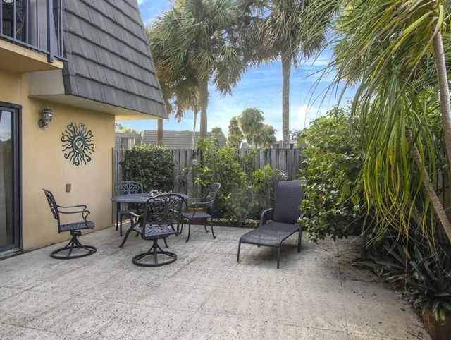 3 of 21 - 1010 10th Way, West Palm Beach, FL