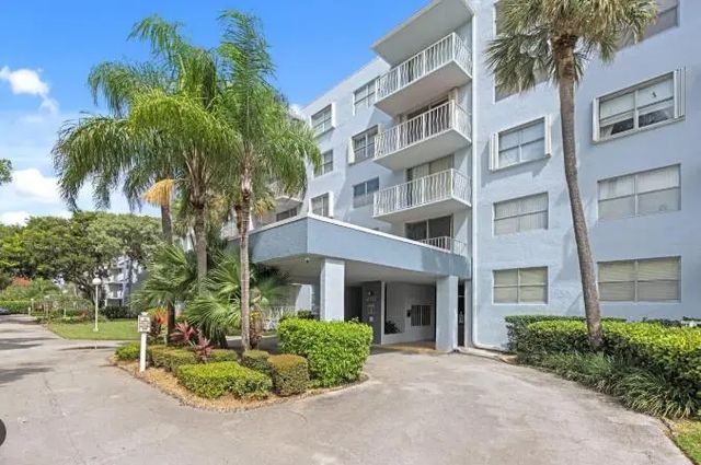 480 Executive Center Drive #2f, West Palm Beach