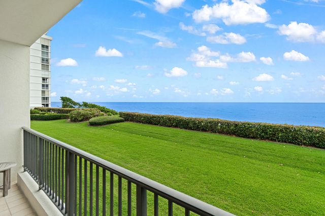 3 of 39 - 800 Ocean Drive #204, Juno Beach, FL