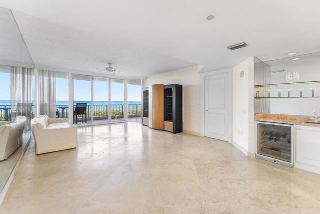 5 of 39 - 800 Ocean Drive #204, Juno Beach, FL