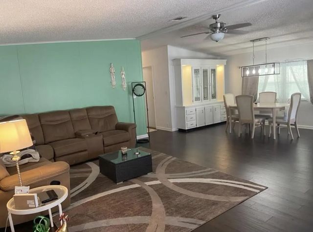 4 of 29 - 240 Travis Cay Place, Fort Pierce, FL