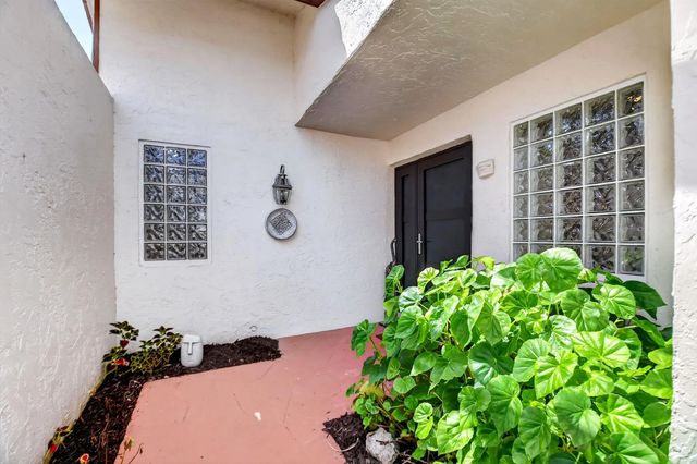 3 of 97 - 5791 Lakeview Mews Place, Boynton Beach, FL