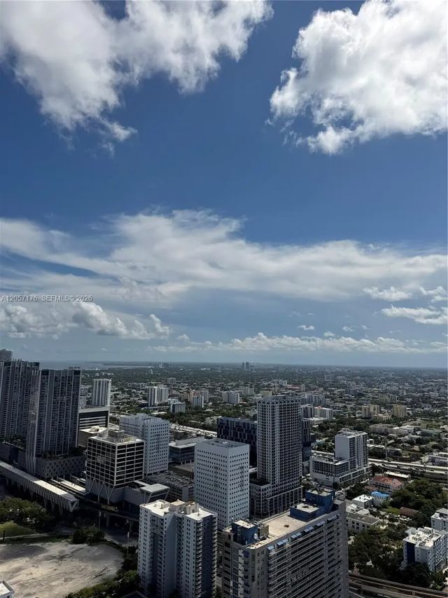 5 of 6 - 20 Ne 11th Street #3712b, Miami, FL