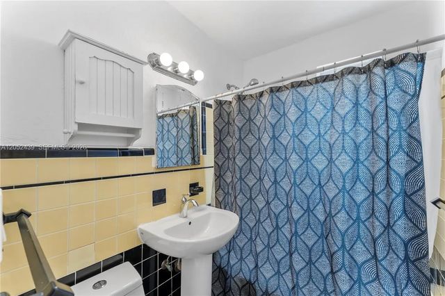 5 of 7 - 819 Meridian Avenue #5, Miami Beach, FL