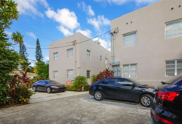 3 of 12 - 560 Michigan Avenue, Miami Beach, FL