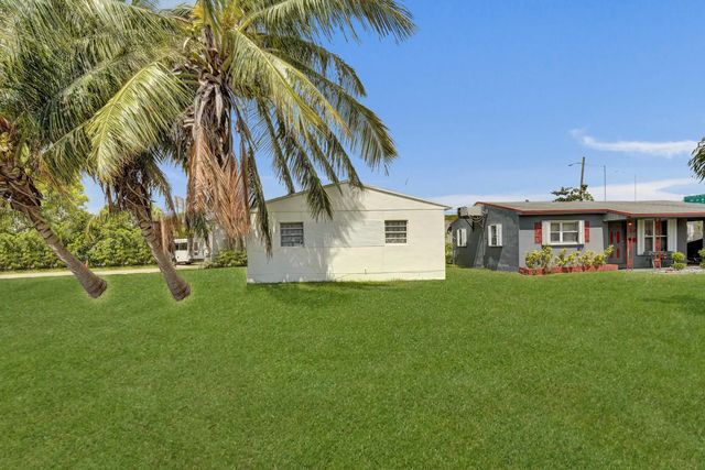 3 of 12 - 2901 Fletcher Street, Hollywood, FL